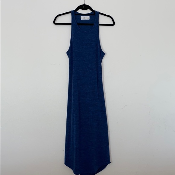 Abercrombie & Fitch Dresses & Skirts - stretchy blue midi dress